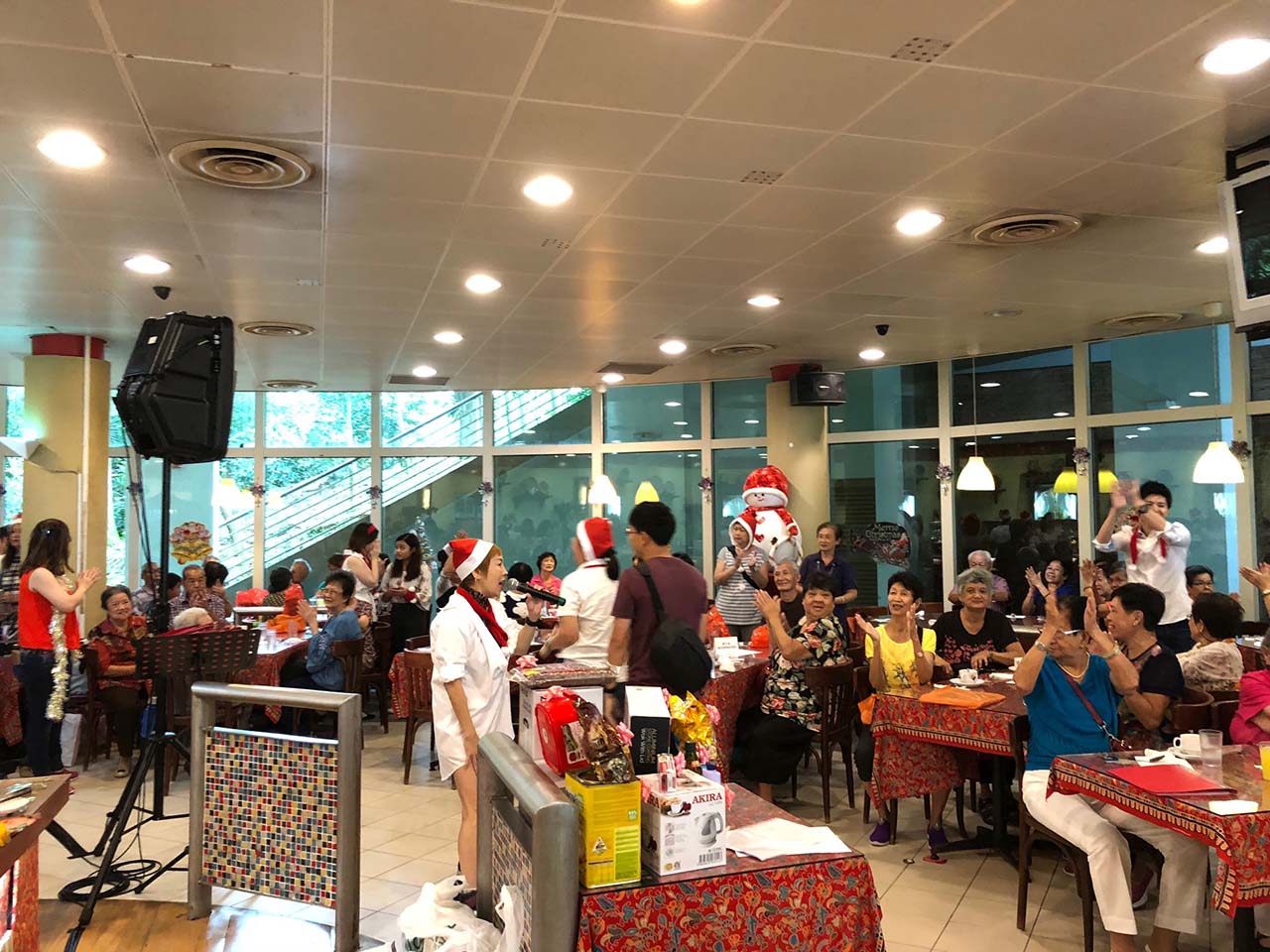 Christmas Funland 2017 @ Chilli Padi Nonya Cafe | Angie Lim, Jacky Zhang YingJun, Sophia Wang, Samanda, Wendy